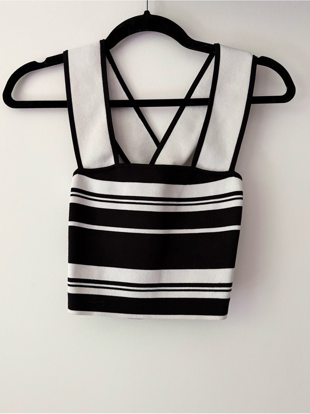 Aritzia Babaton Women's Sculpt Tank Top XS Nautical Striped Cropped Black White